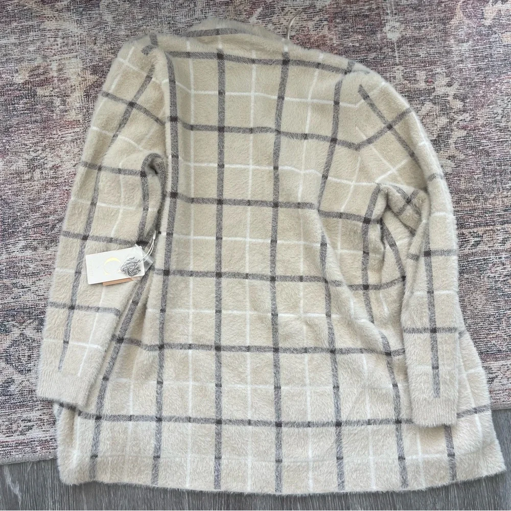 NWT Cyrus Cardigan